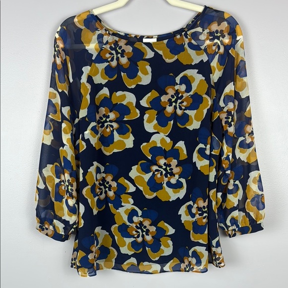 CAbi Floral Blue Yellow and White 3/4 Sleeve Blouse Size Medium - Picture 2 of 7